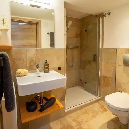 Mopsfidel Apartment *