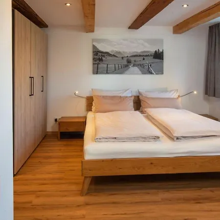 Mopsfidel Appartement Pfronten